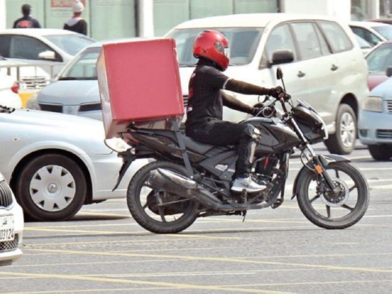 لائحة معتمدة من «التجارة» لرسوم توصيل الطلبات بحدودها القصوى… وآليات احتسابها